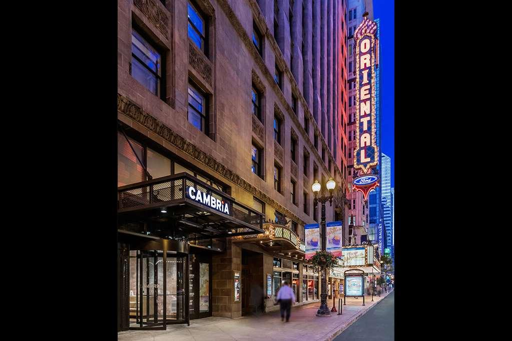 Cambria Hotel Chicago Loop - Theatre District Exterior foto